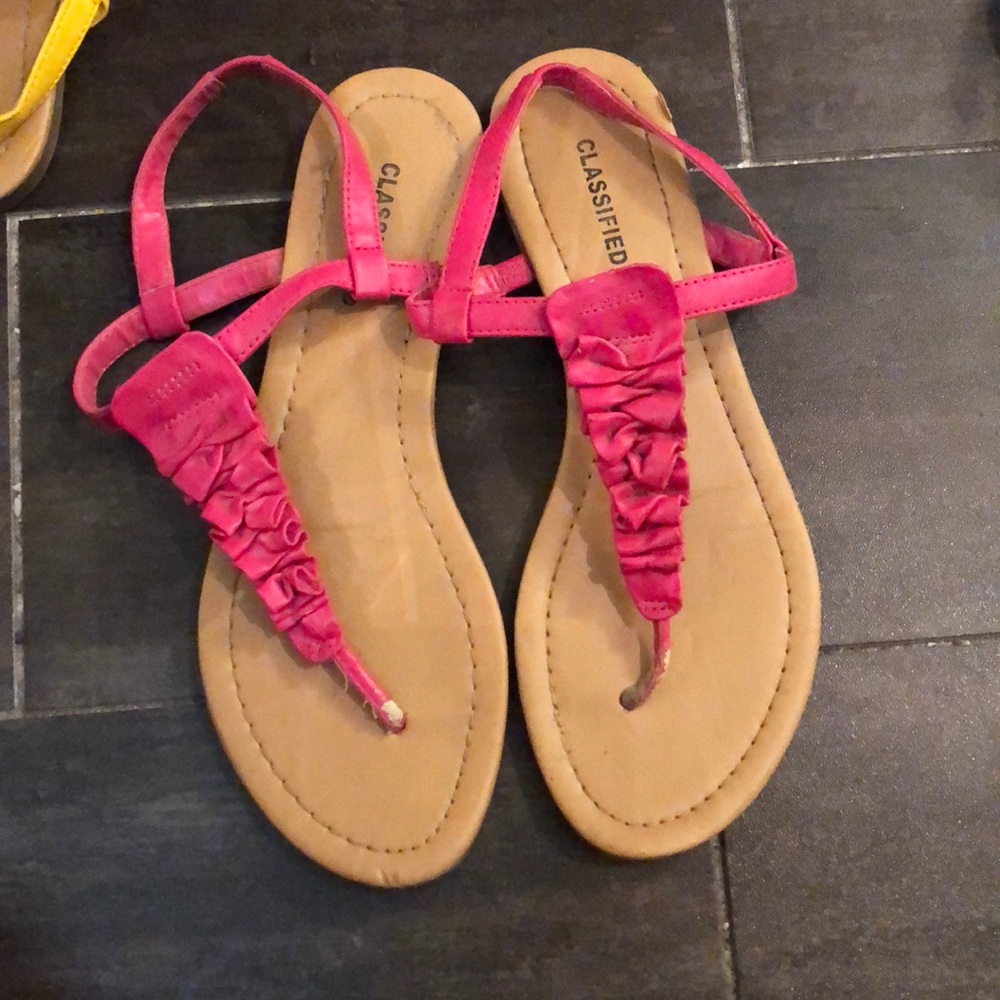 Ruffle Sandal Bundle - image 3